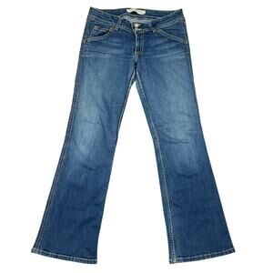 Hudson Jeans Signature Boot Cut Low Rise Form Fitting Jeans
